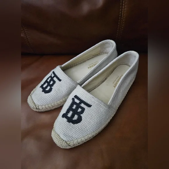 Burberry Tabitha Espadrilles with Black Logo Excellent Used 36 - Picture 2 of 11
